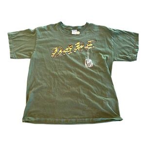 Dare Tee
Men’s size large